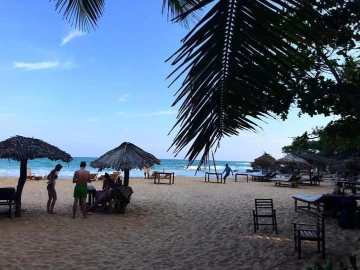 Deshan Homestay & Restaurant * Tangalle